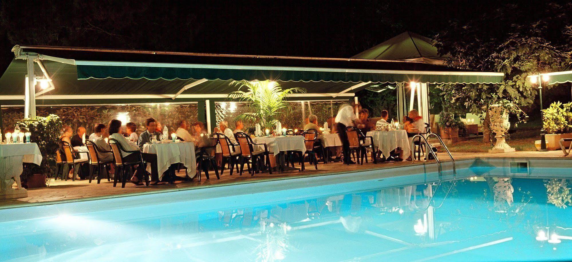 בוניפסיו Residence Hoteliere A Trama מראה חיצוני תמונה